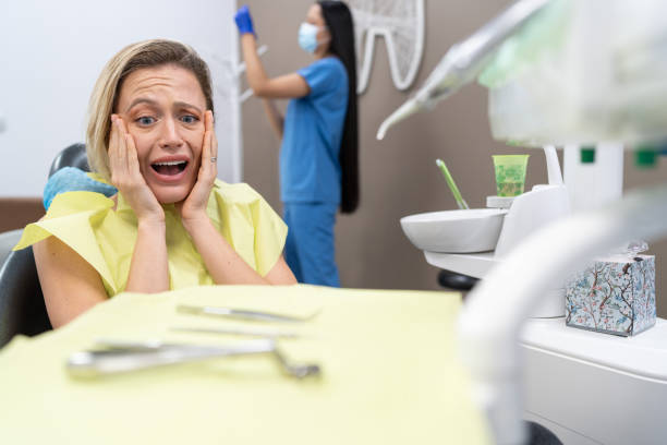Best Emergency Dental Care for Broken or Chipped Teeth in Washington, IL